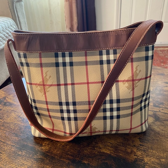Burberry Beige and Brown Check Shoulder Bag - Picture 3 of 16